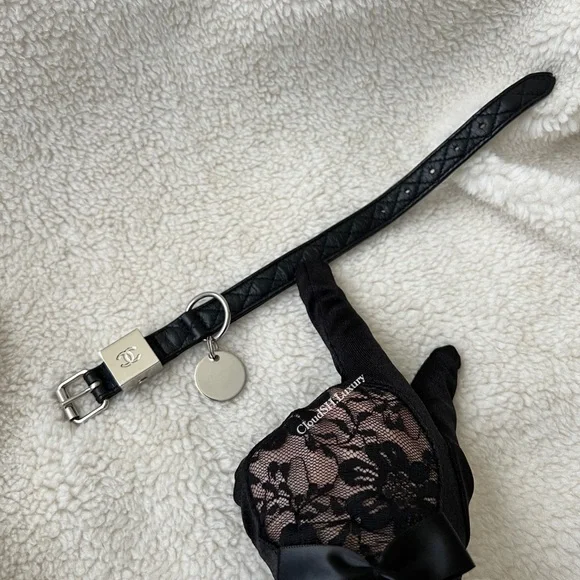 Auth Chanel Black Quilted CC Logo Dog Collar & Leash Set - Size Small - Picture 7 of 15